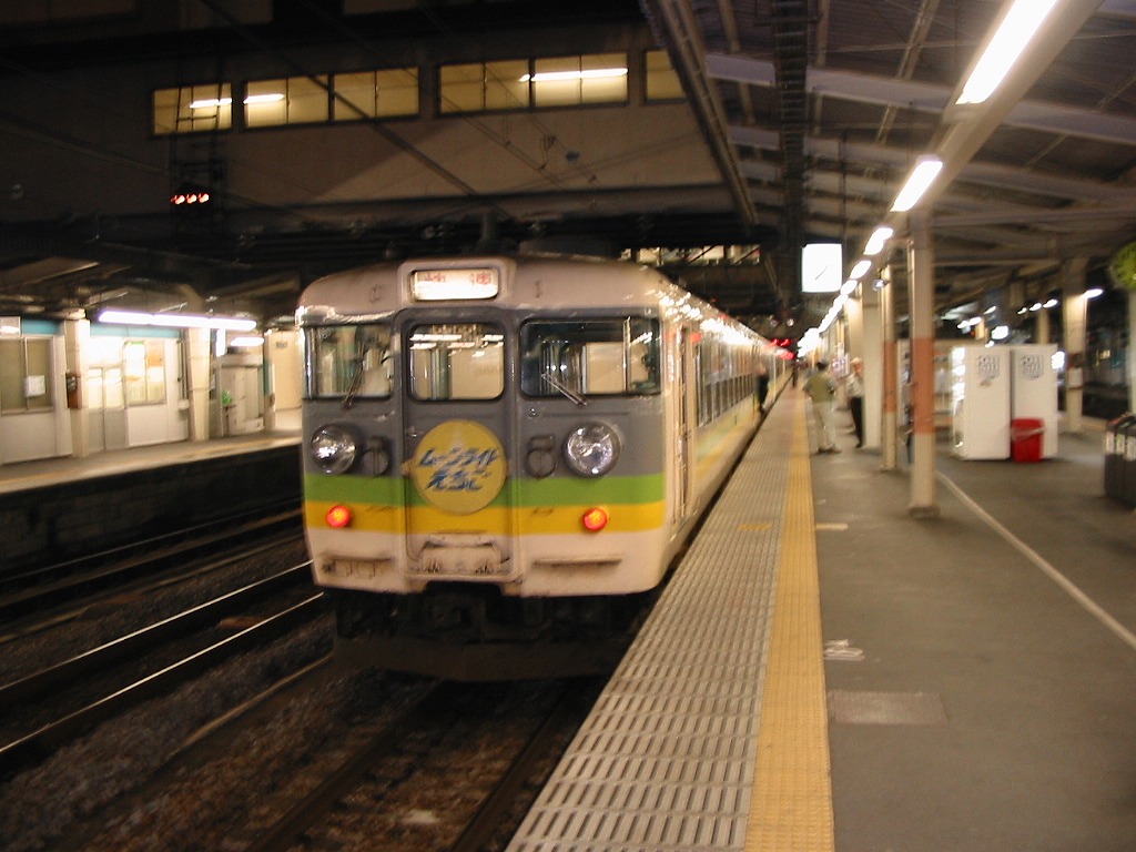 ムーンライト（ムーンライトえちご）165系 | -discoverrailway