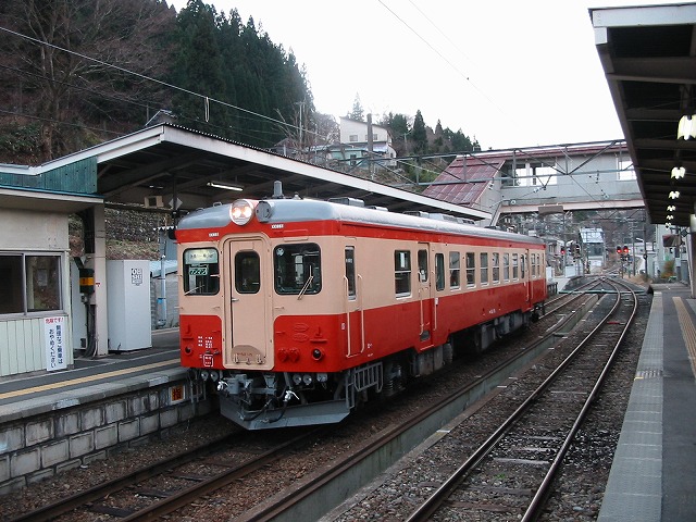 エンドウ－宮沢模型 キハ52 115 大糸線仕様標準色 - JR、国鉄車輌