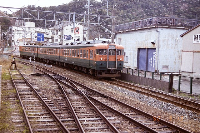 JR西日本 165系電車 ローカル運用 | -discoverrailway